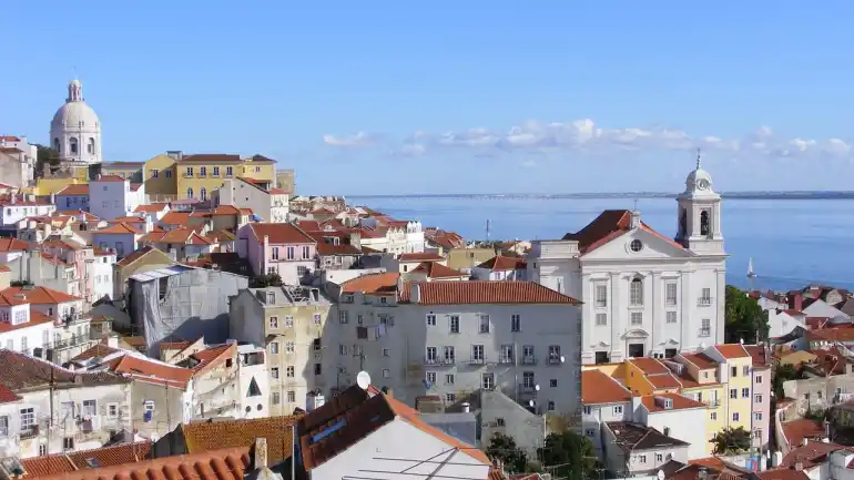 lisbona panorama alfama