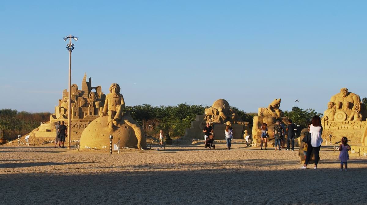 burgas sandfest spiaggia