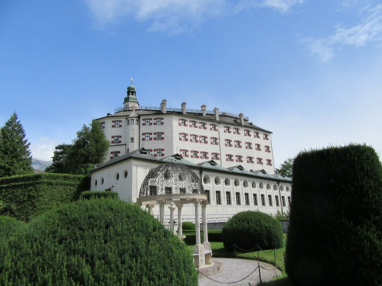 castello di ambras tirolo innsbruck