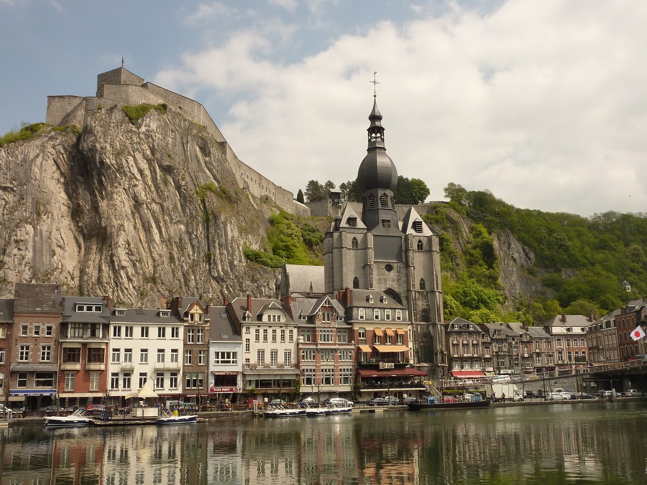 dinant belgio vallonia