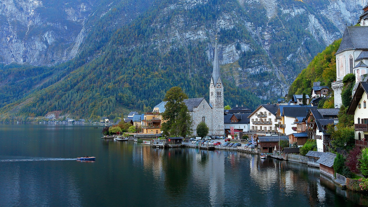 hallstatt chiesa lago austria 1