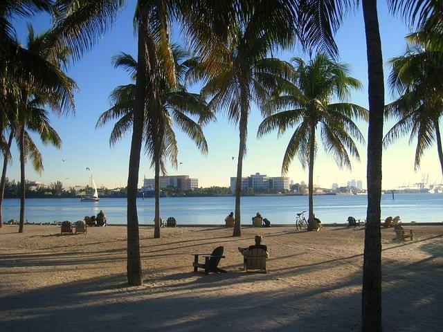 miami florida ocean beach skyline 1