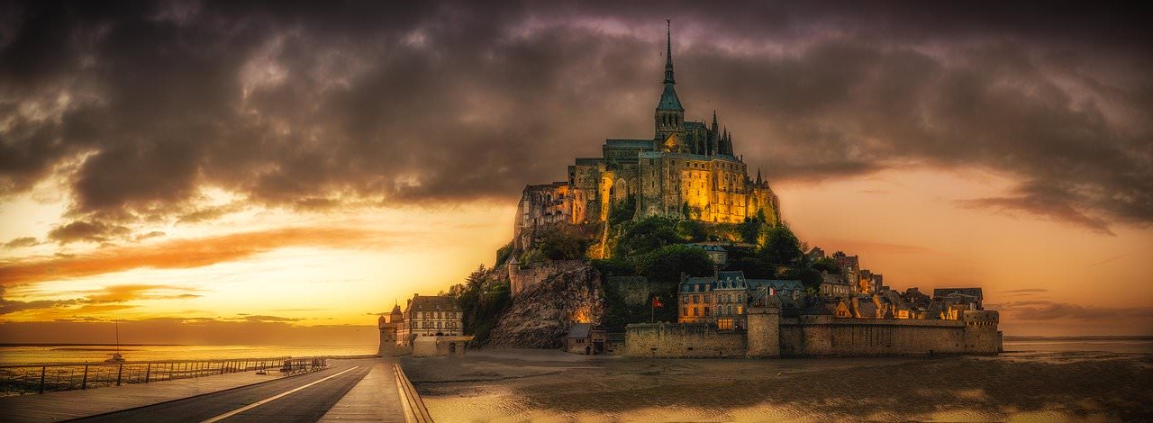 mont st michel tramonto isola