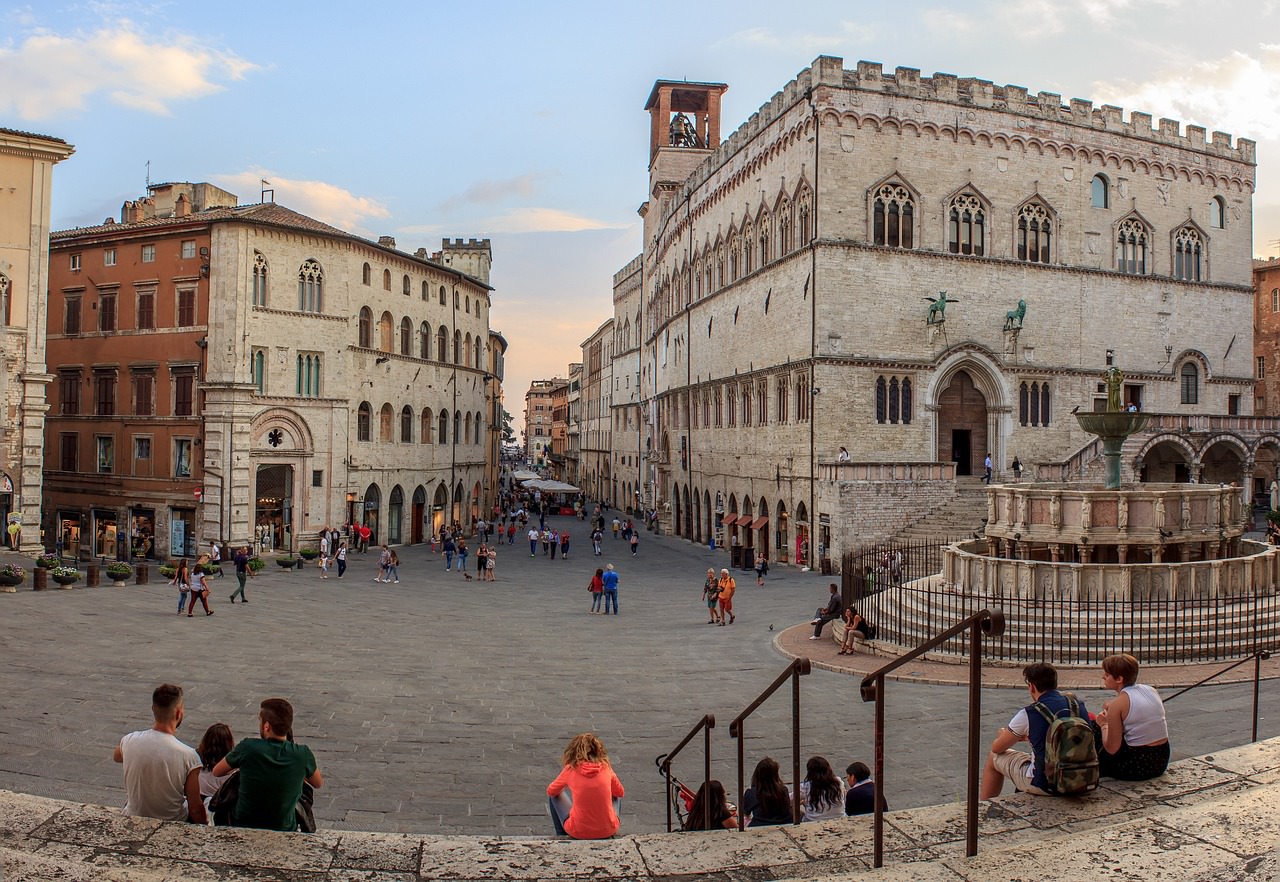 perugia umbria italy piazza veduta 3