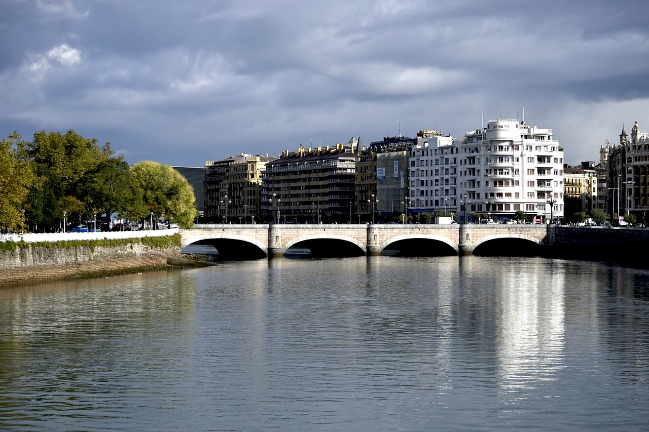 san sebastian fiume acqua ponte