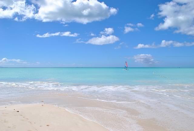 spiaggia tropicale