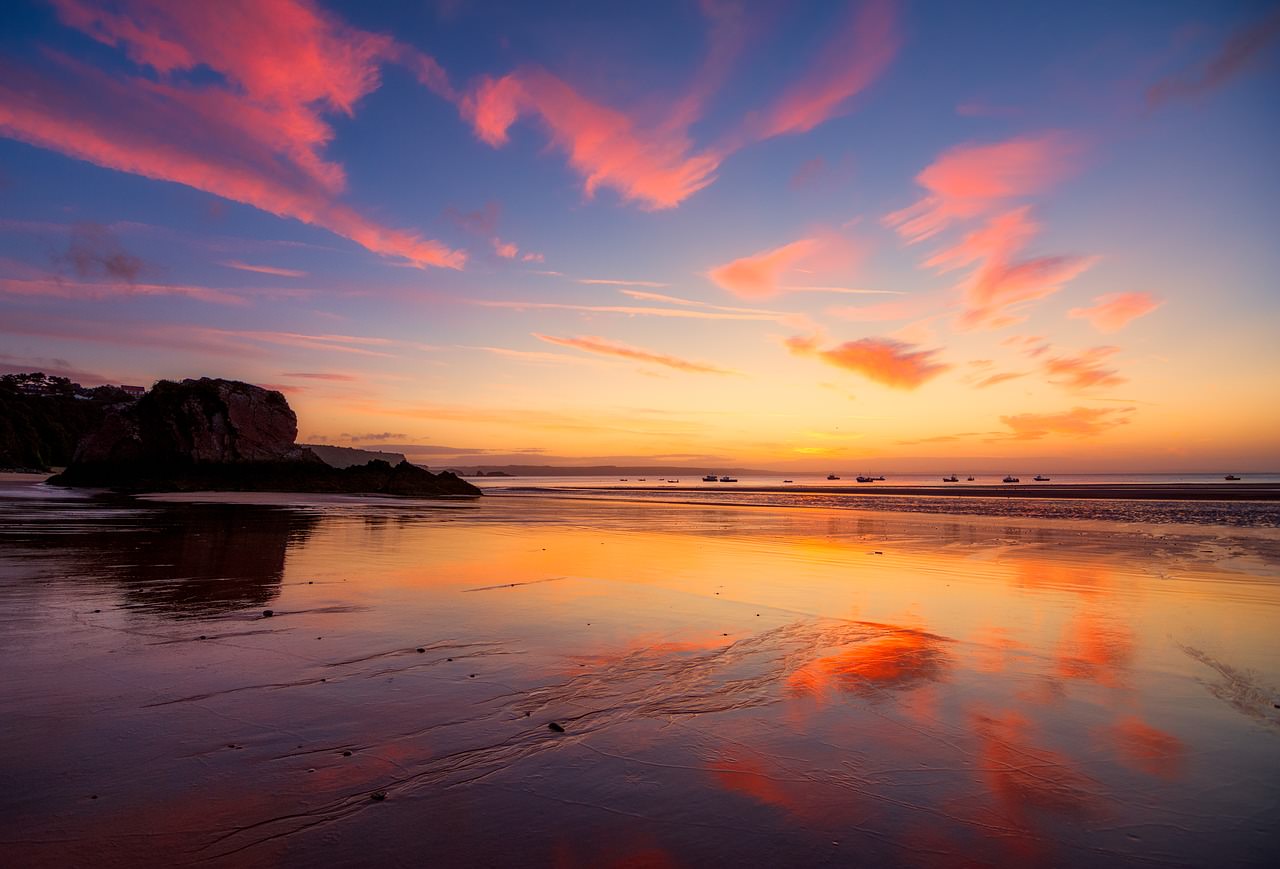 sunrise tenby paesaggio marino